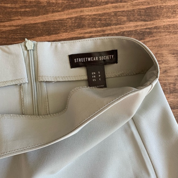 Streetwear Society Mini Skirt - Picture 3 of 5